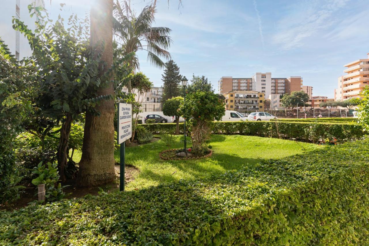 Blonzu Camerun Benalmádena Exterior foto